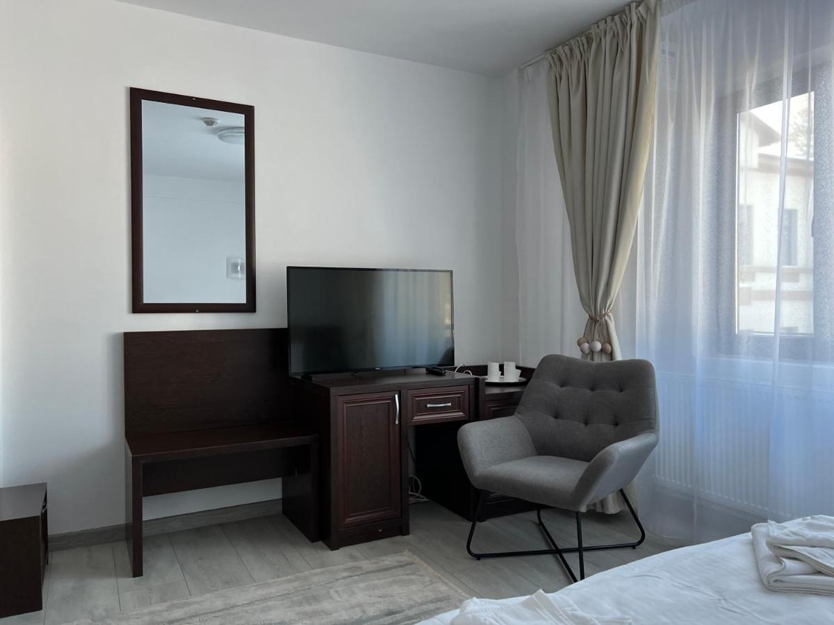 Hotel Mara Braila Ngoại thất bức ảnh